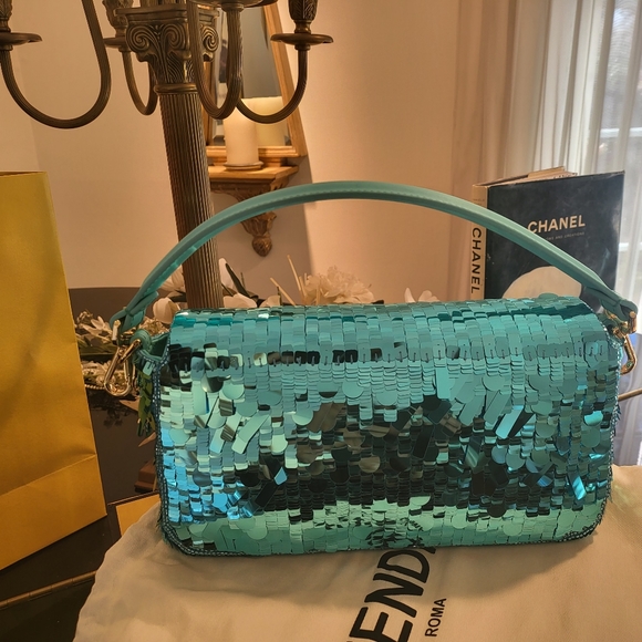 I have the FIRST 25th Anniversary Fendi Baquette Sweet! - Picture 7 of 16